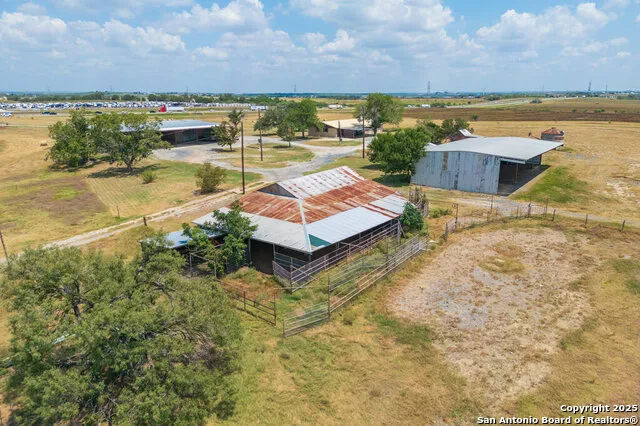 5775 W Interstate 10 Seguin, TX 78155
