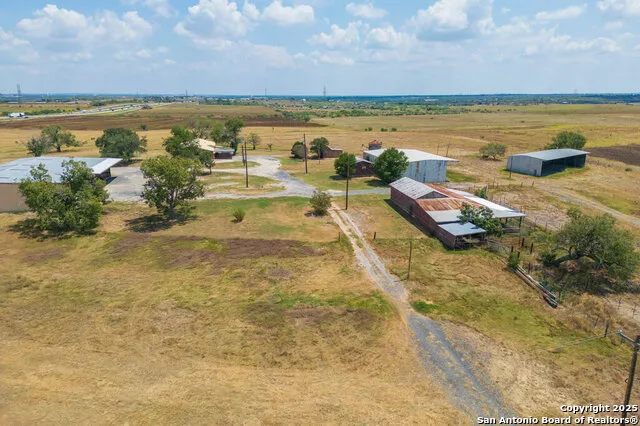 5775 W Interstate 10 Seguin, TX 78155