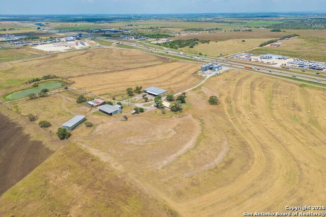 5775 W Interstate 10 Seguin, TX 78155