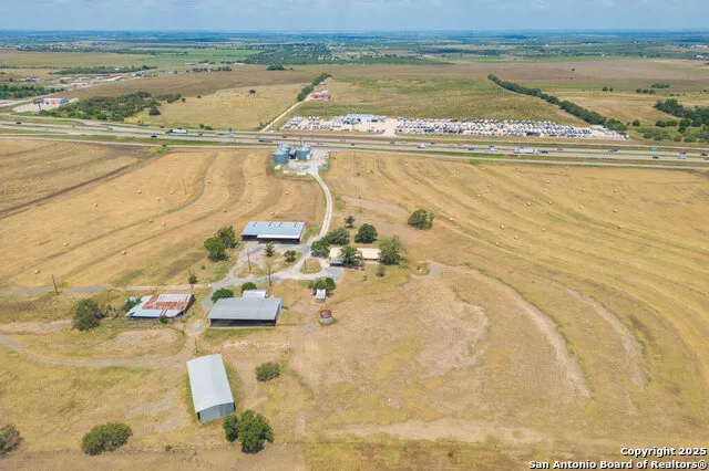 5775 W Interstate 10 Seguin, TX 78155