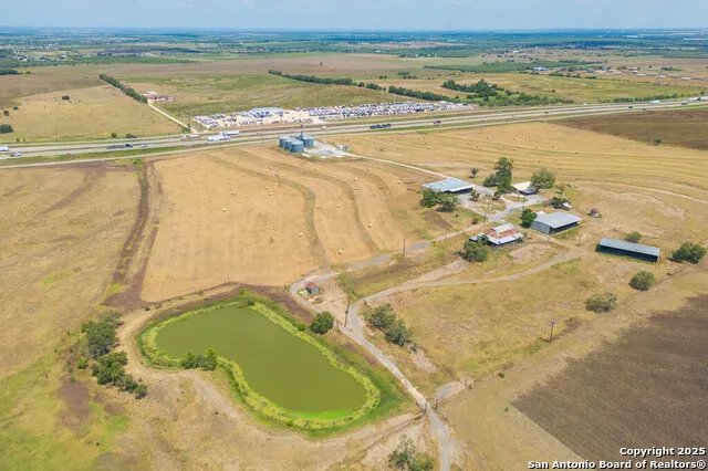 5775 W Interstate 10 Seguin, TX 78155