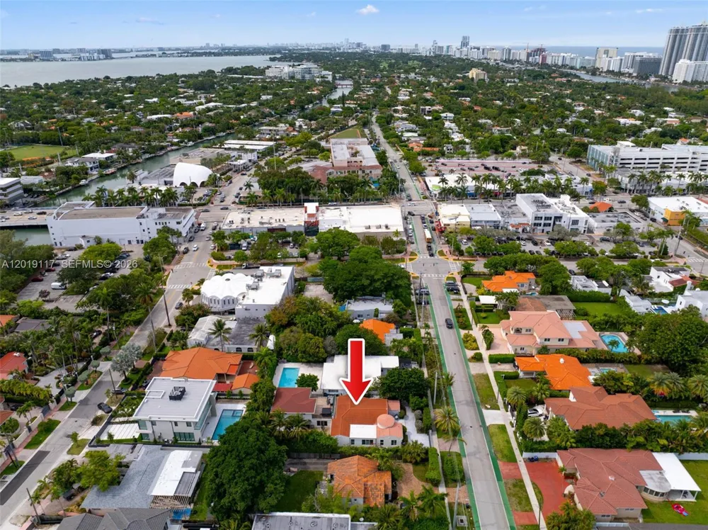 3748 Prairie Ave Miami Beach, FL 33140