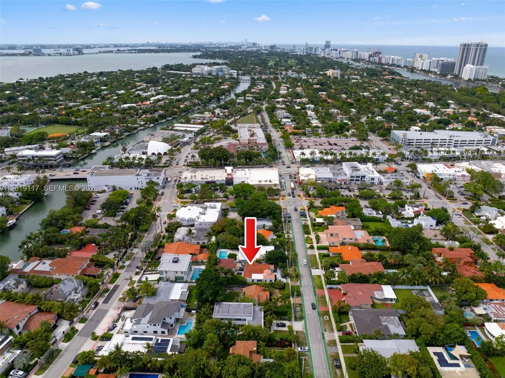 3748 Prairie Ave Miami Beach, FL 33140