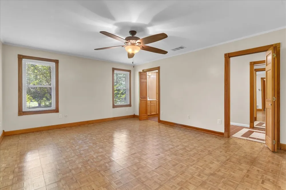 1900 S Duncanville Road Ovilla, TX 75154