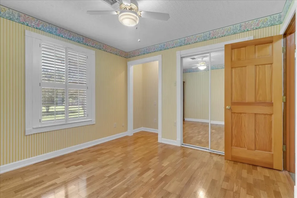 1900 S Duncanville Road Ovilla, TX 75154