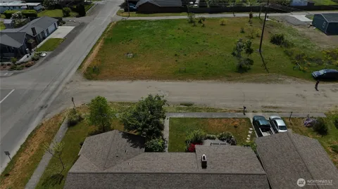 999999 W Maple Street