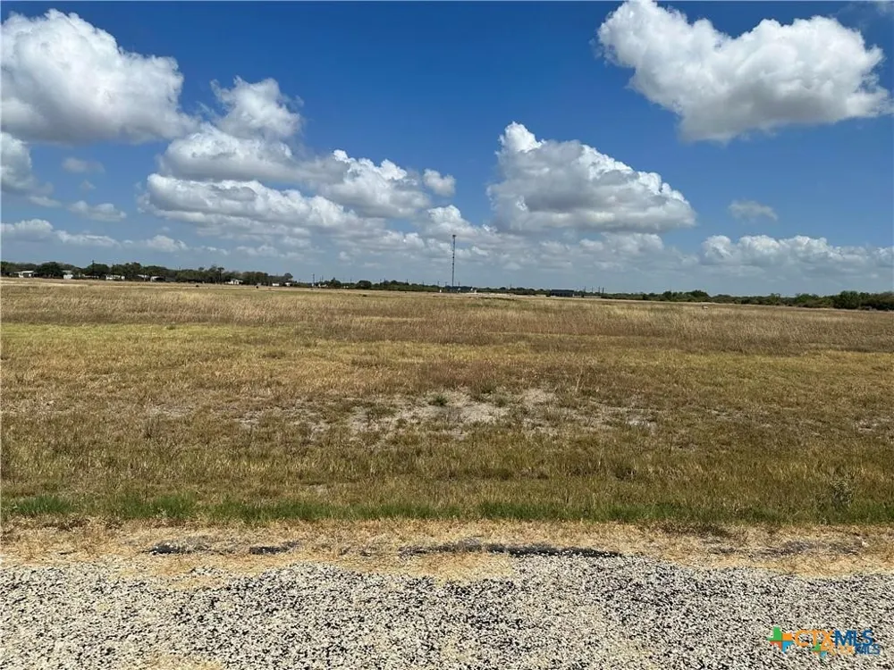 12 Swenson Drive Port Lavaca, TX 77979