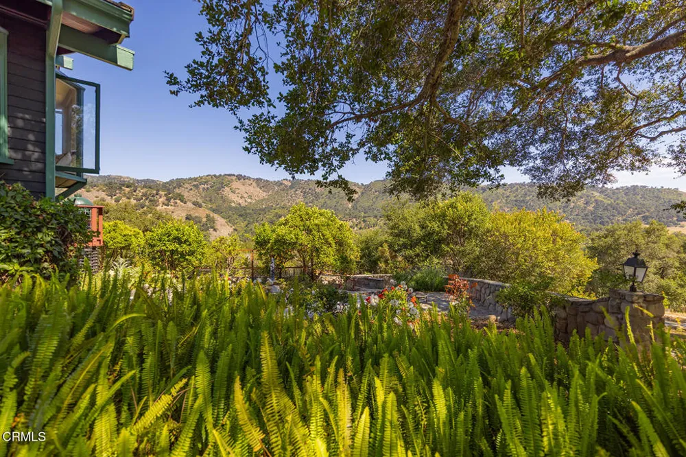 10622 Encino Drive Oak View, CA 93022