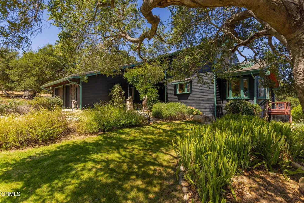10622 Encino Drive Oak View, CA 93022