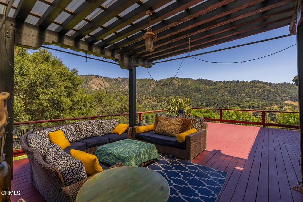 10622 Encino Drive Oak View, CA 93022