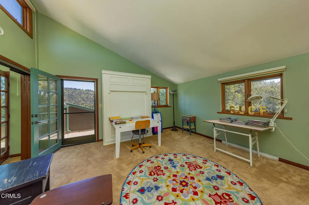 10622 Encino Drive Oak View, CA 93022
