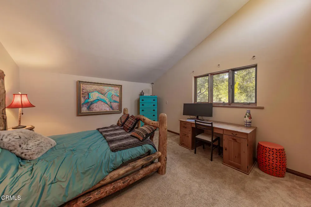 10622 Encino Drive Oak View, CA 93022