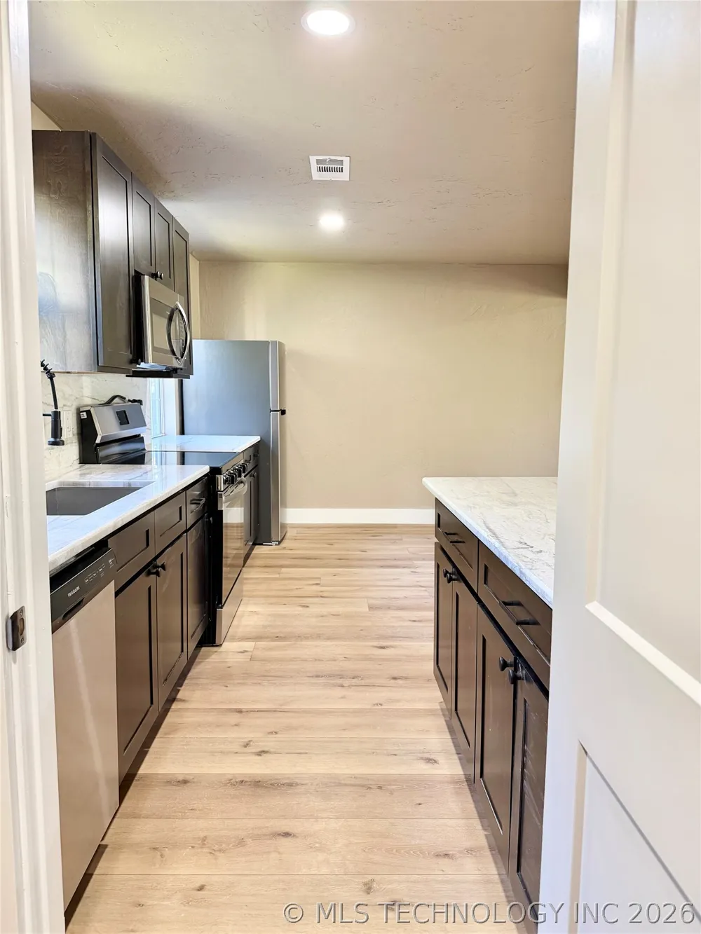 7199 Twin Oak Kingston, OK 73439