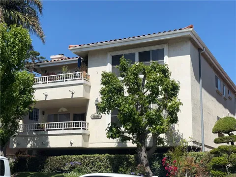 818 S Averill #2