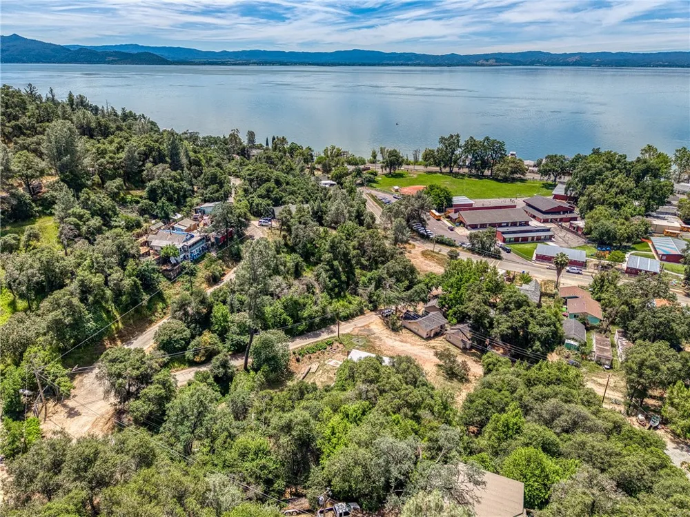3408 Ogden Lucerne, CA 95458