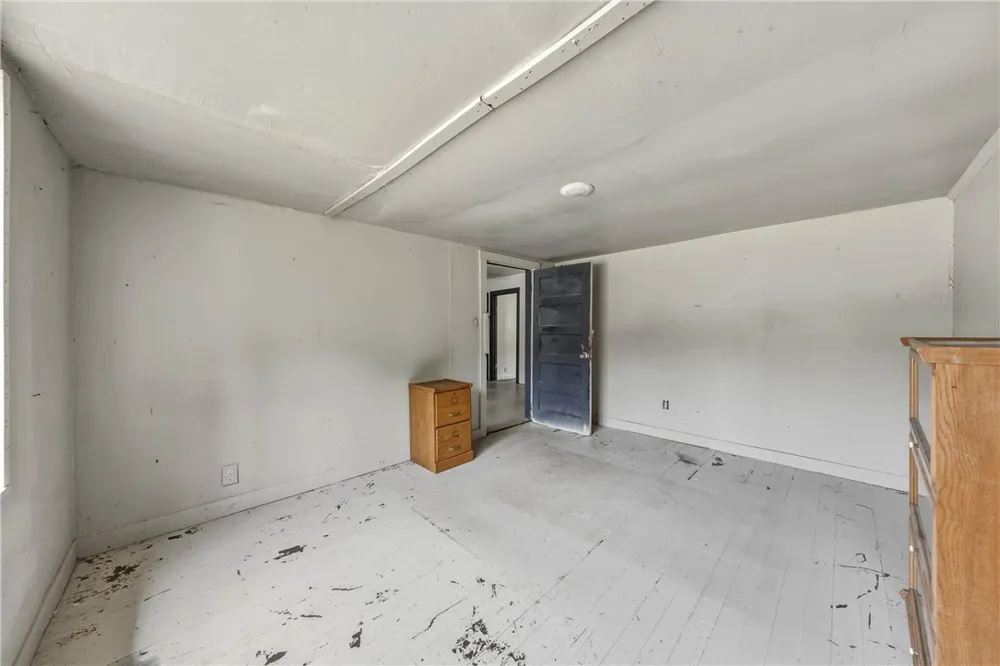 3408 Ogden Lucerne, CA 95458