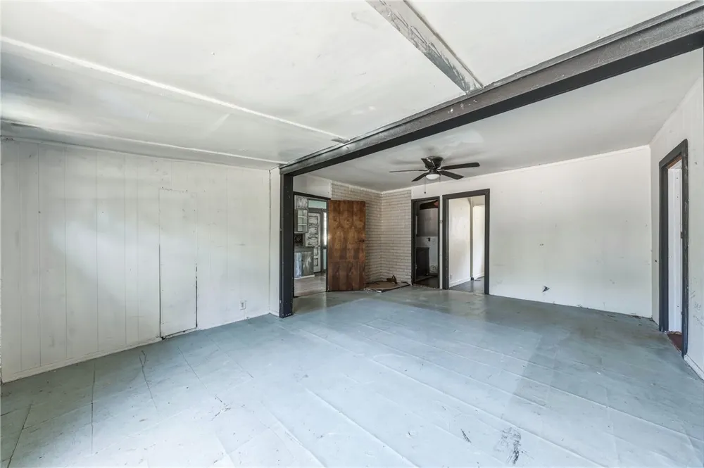 3408 Ogden Lucerne, CA 95458