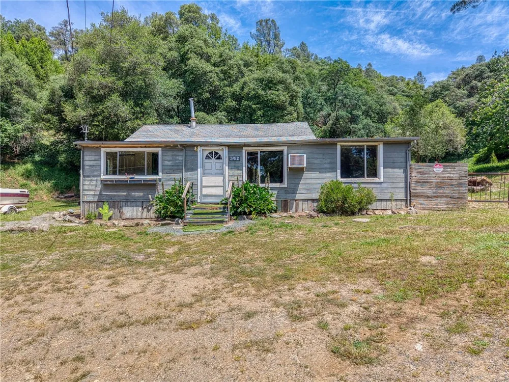 3408 Ogden Lucerne, CA 95458