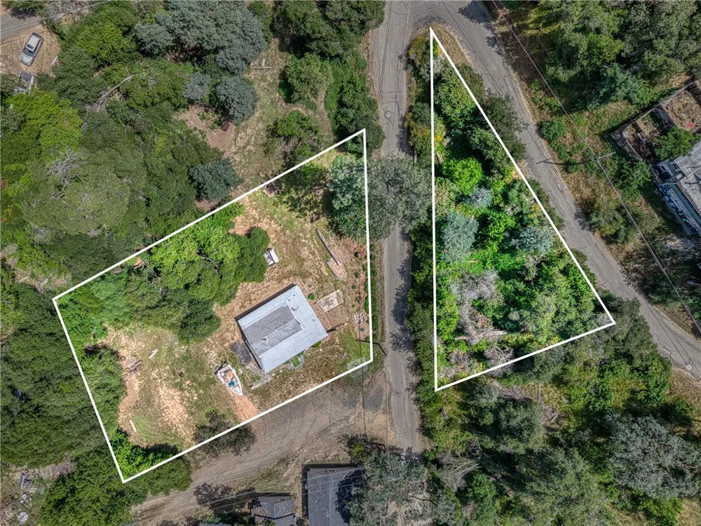 3408 Ogden Lucerne, CA 95458
