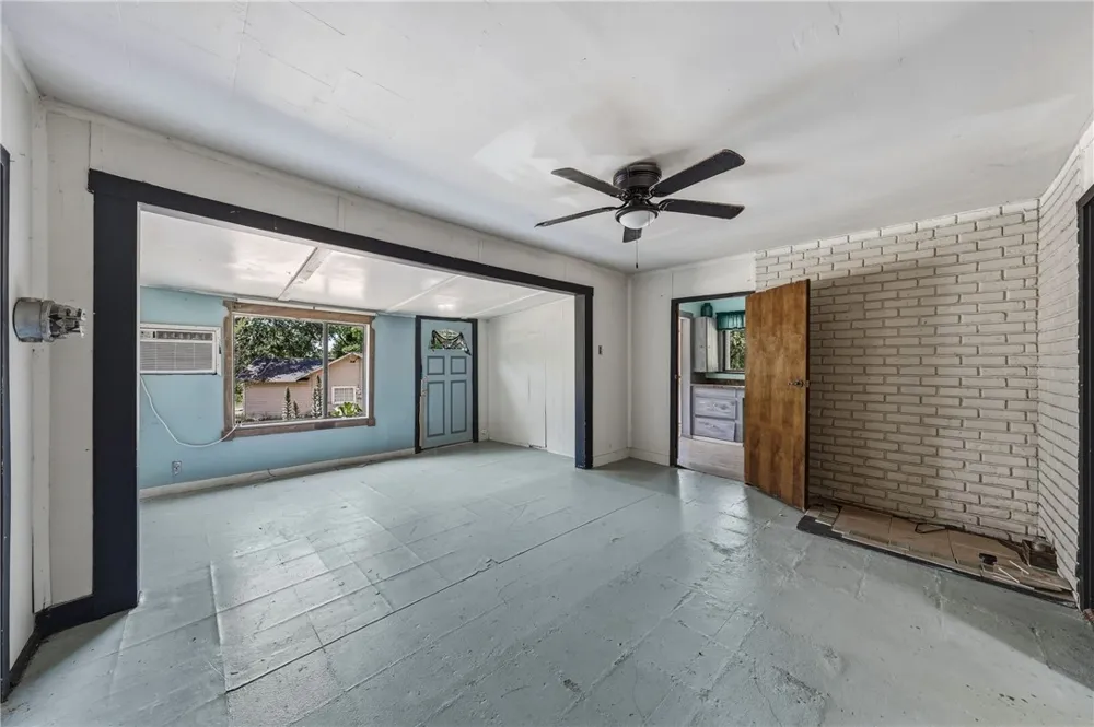 3408 Ogden Lucerne, CA 95458
