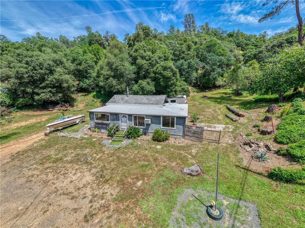 3408 Ogden Lucerne, CA 95458