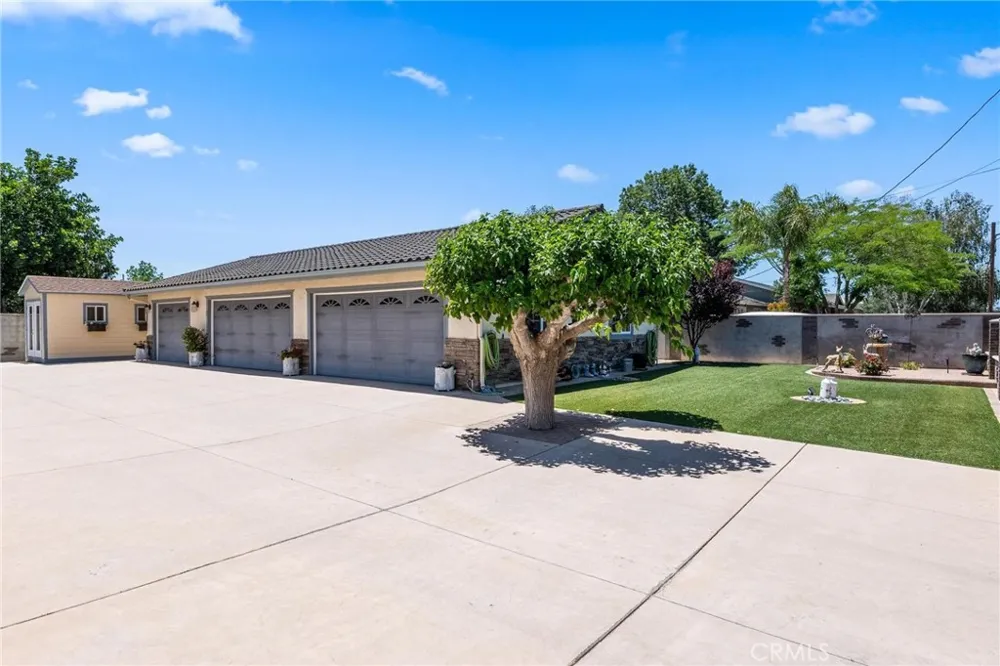 19815 Magnolia Avenue Nuevo, CA 92567