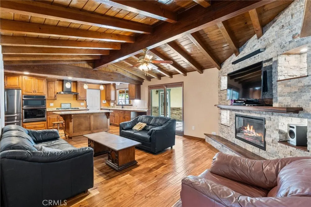 19815 Magnolia Avenue Nuevo, CA 92567