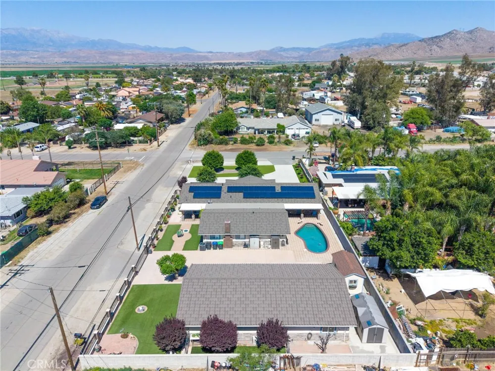 19815 Magnolia Avenue Nuevo, CA 92567