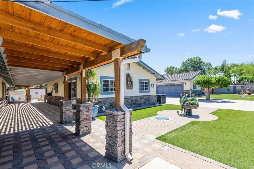 19815 Magnolia Avenue Nuevo, CA 92567
