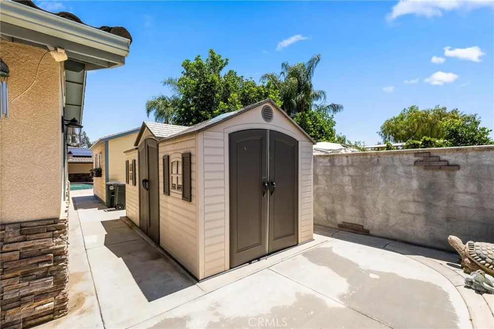 19815 Magnolia Avenue Nuevo, CA 92567