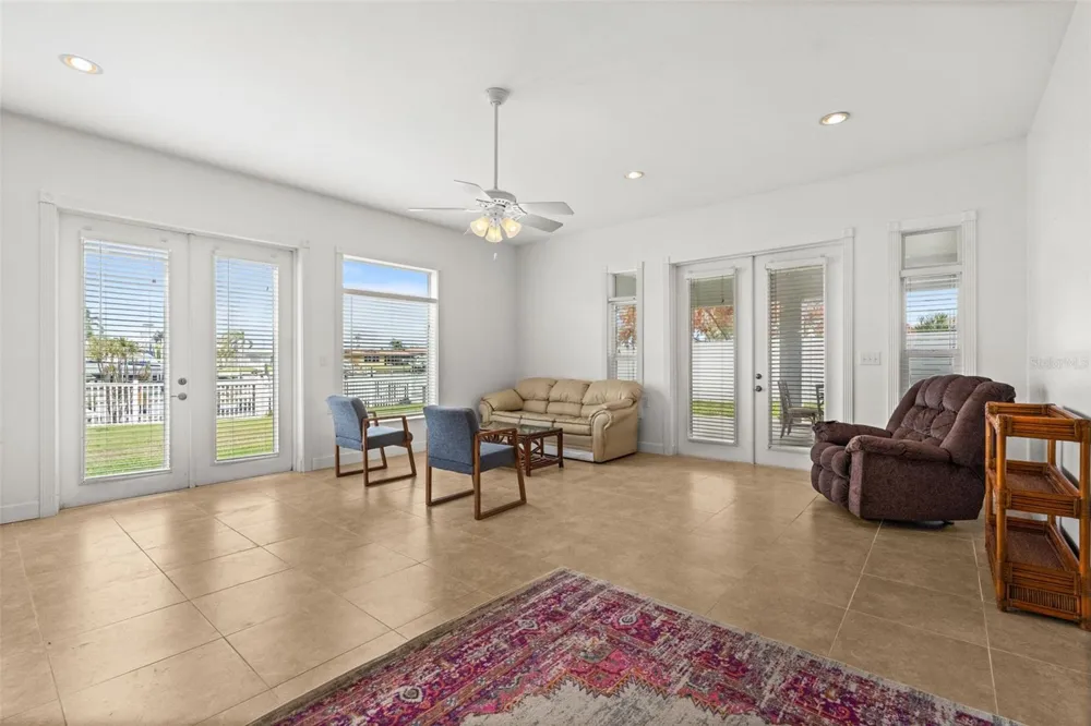 710 116TH AVENUE Treasure Island, FL 33706