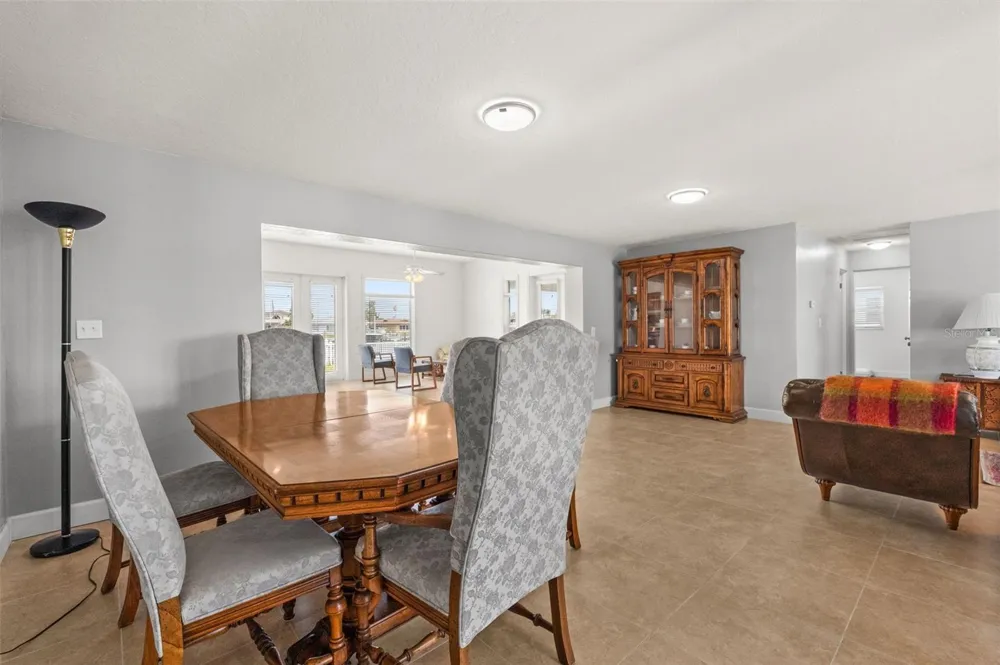 710 116TH AVENUE Treasure Island, FL 33706