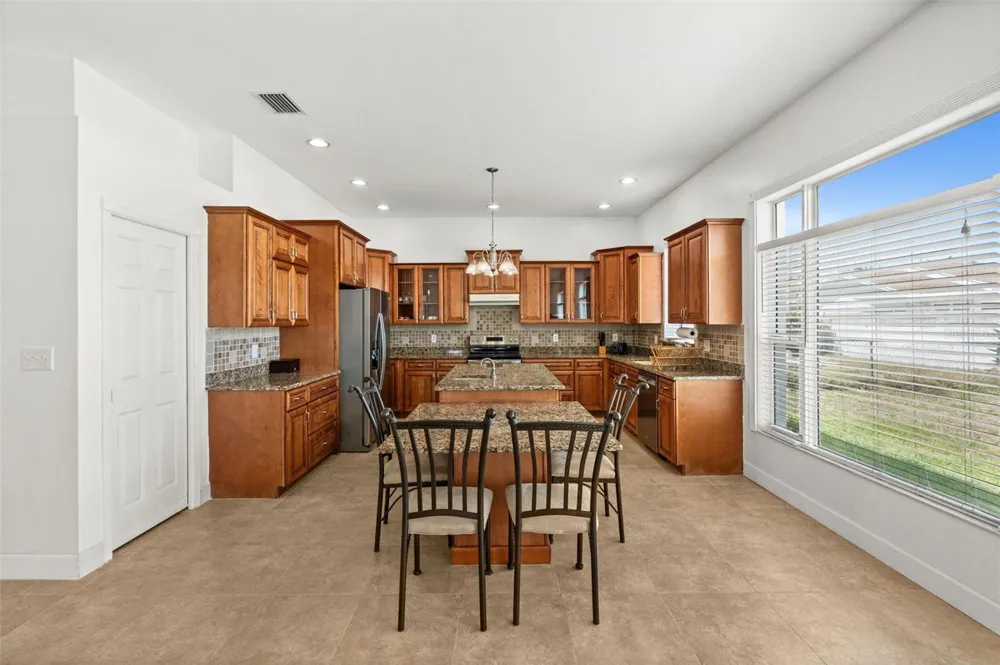 710 116TH AVENUE Treasure Island, FL 33706