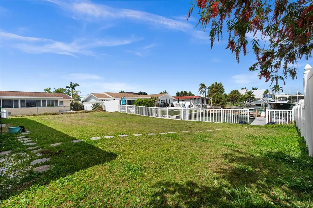 710 116TH AVENUE Treasure Island, FL 33706