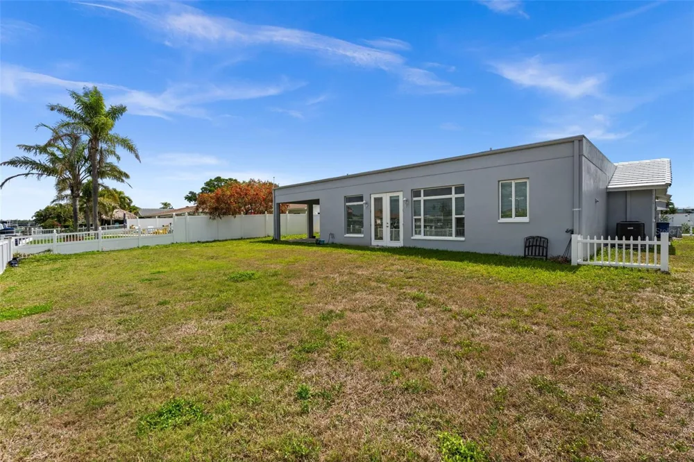 710 116TH AVENUE Treasure Island, FL 33706