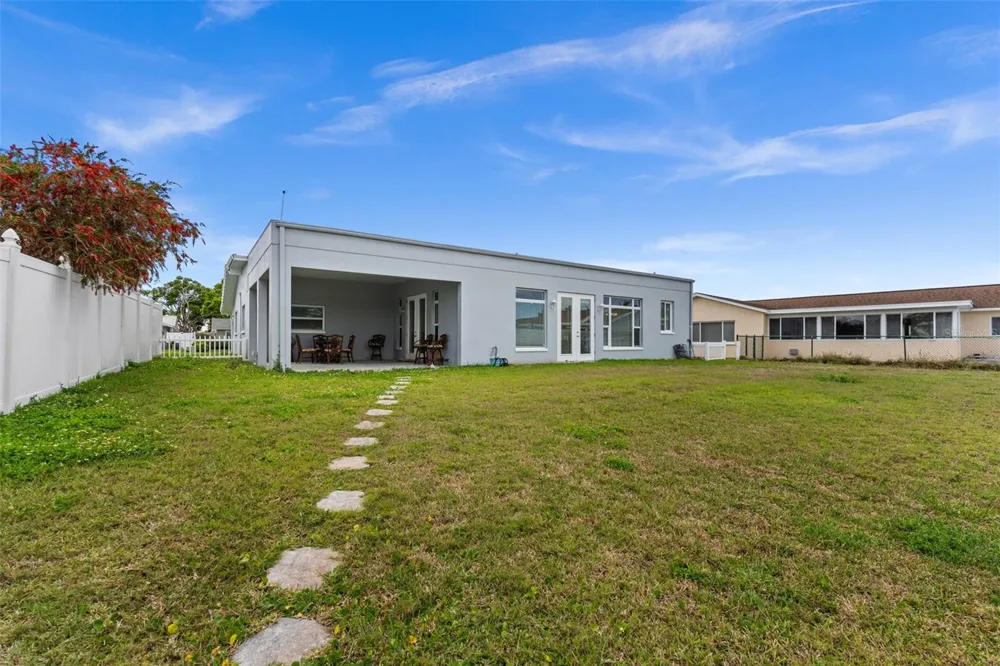 710 116TH AVENUE Treasure Island, FL 33706