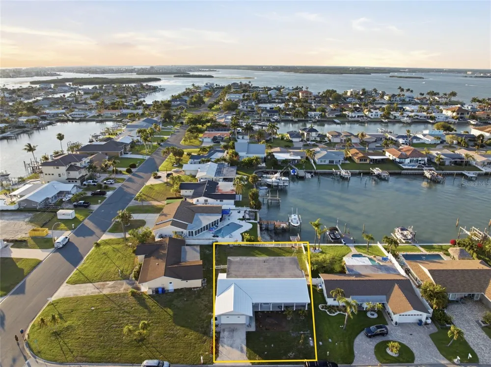 710 116TH AVENUE Treasure Island, FL 33706