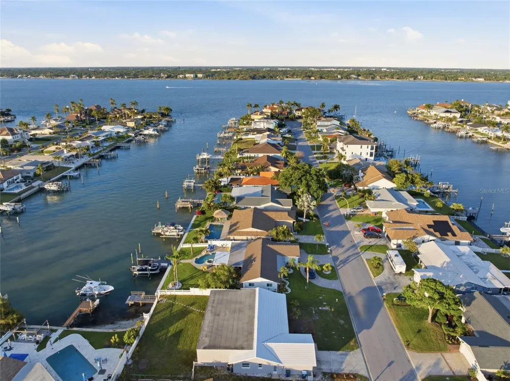 710 116TH AVENUE Treasure Island, FL 33706