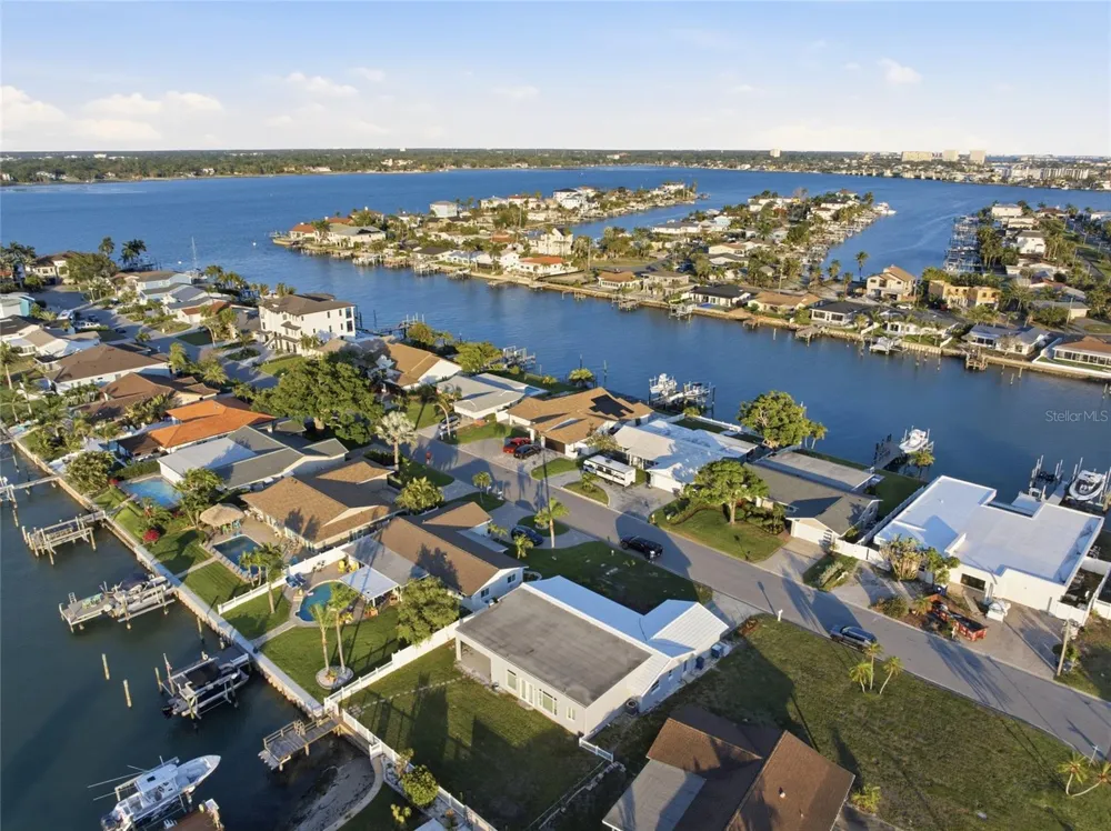 710 116TH AVENUE Treasure Island, FL 33706