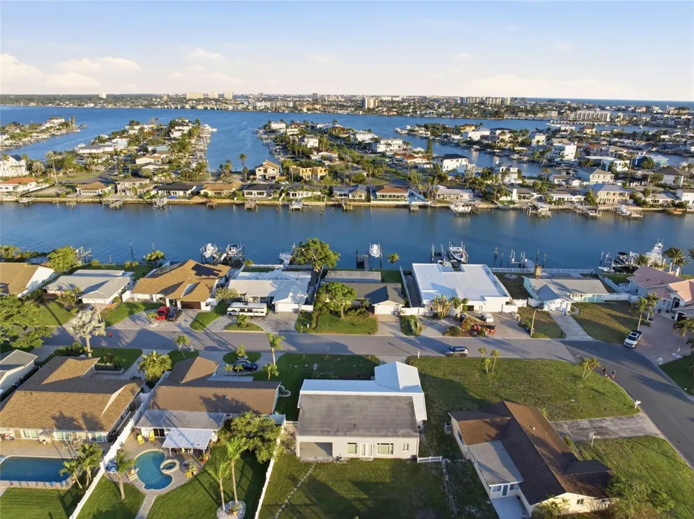710 116TH AVENUE Treasure Island, FL 33706