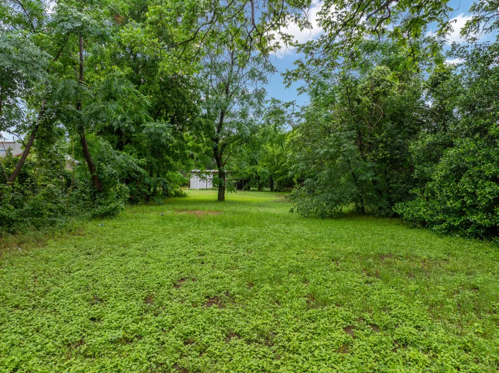 1116 Elm Street Waco, TX 76704