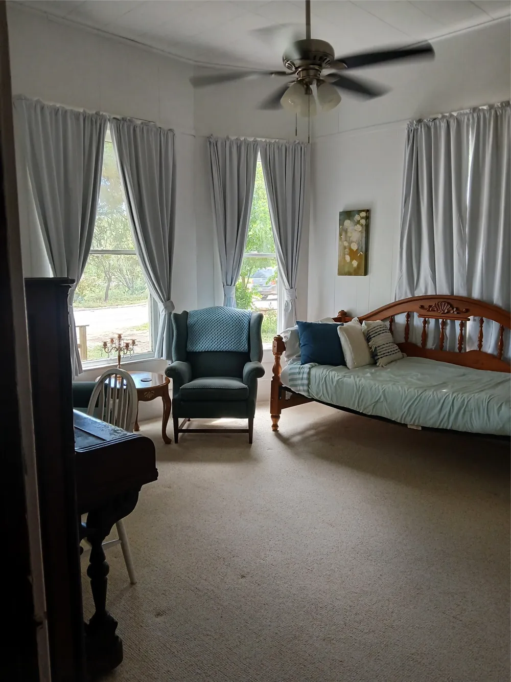 916 AUSTIN STREET Coleman, TX 76834
