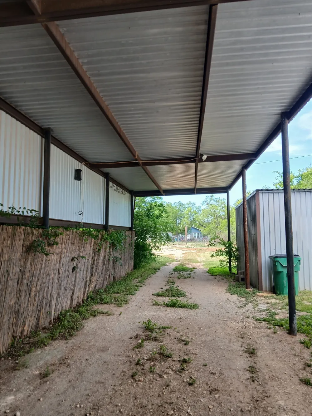 916 AUSTIN STREET Coleman, TX 76834