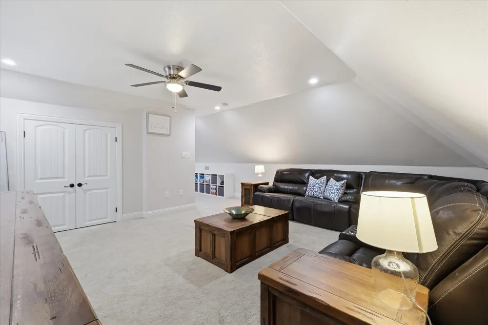 1221 FM 272 Leonard, TX 75452