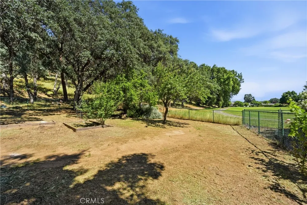 18670 Maple Leaf Court Hidden Valley Lake, CA 95467
