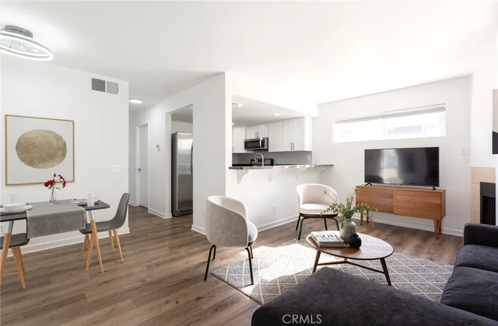 18209 Sierra Highway #30
