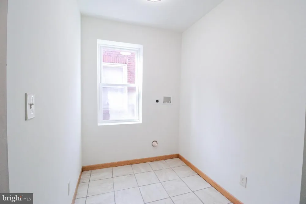 2251 LOGAN STREET Harrisburg, PA 17110