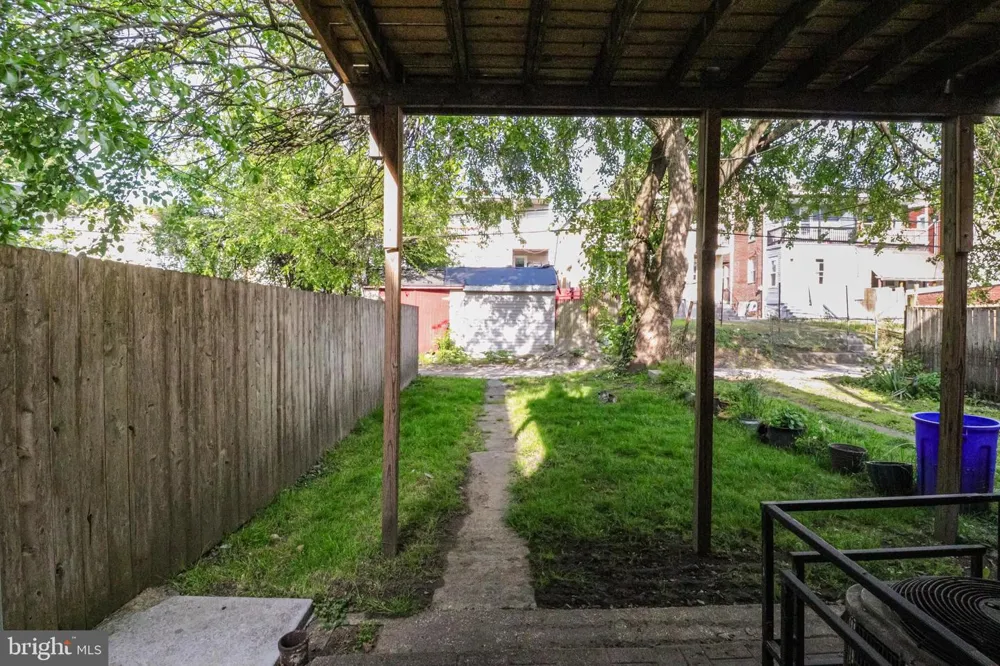2251 LOGAN STREET Harrisburg, PA 17110