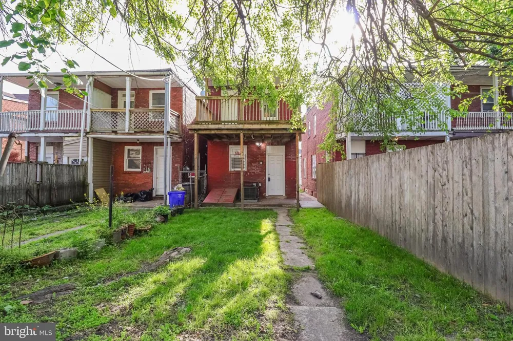 2251 LOGAN STREET Harrisburg, PA 17110