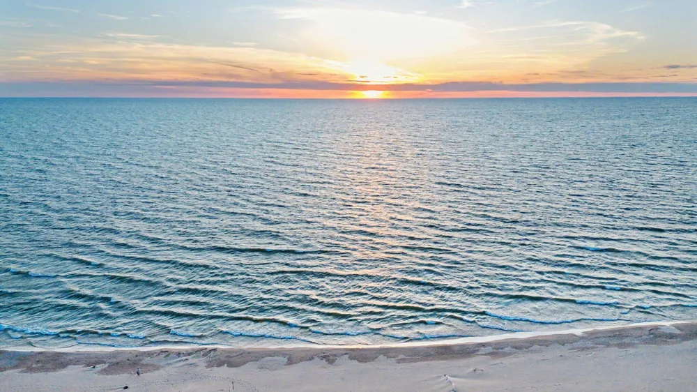 409 Shore Drive South Haven City, MI 49090